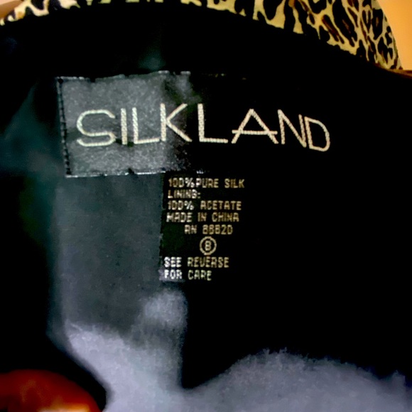 Leopard Print Silkland 100% Silk Jacket / Coat /Blazer. Size 8 - Picture 3 of 4